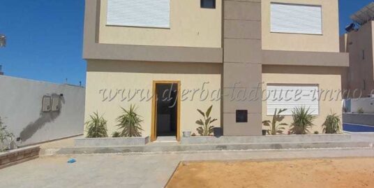Une belle villa en cours de construction à vendre à Aghir