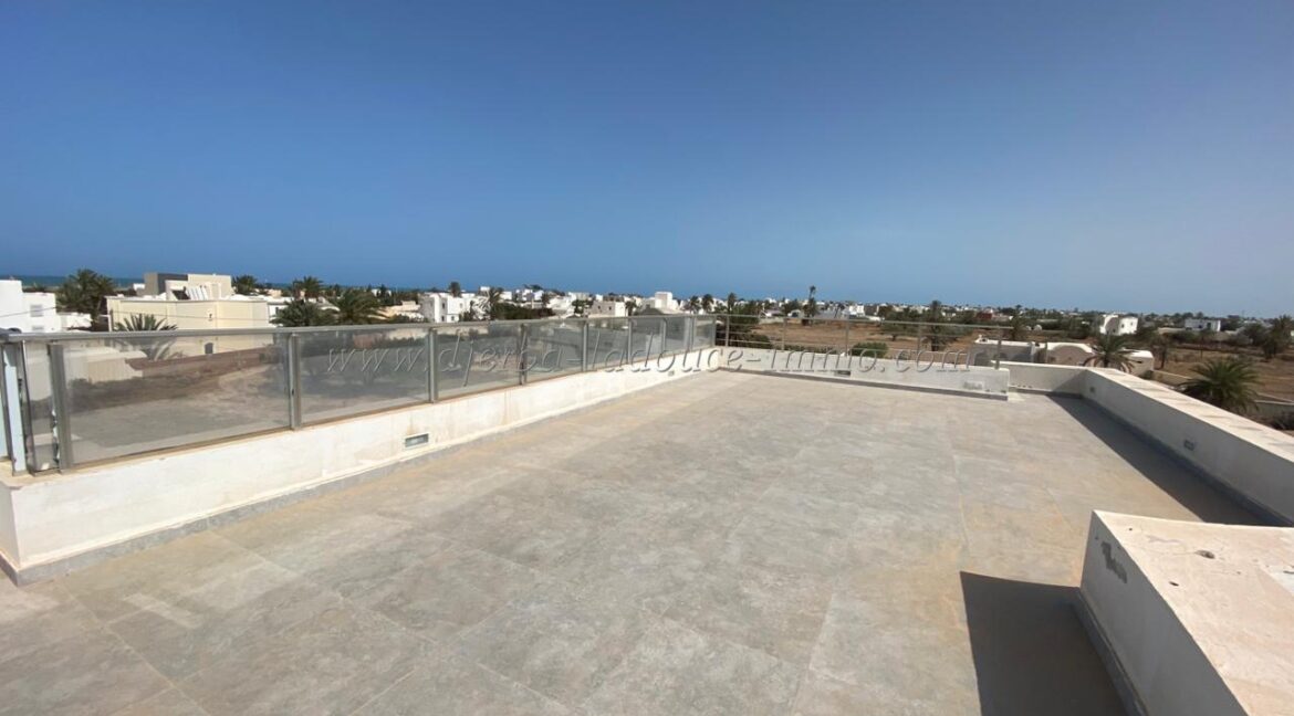 WhatsApp Image 2025-05-23 à 16.14.59_99d35a43