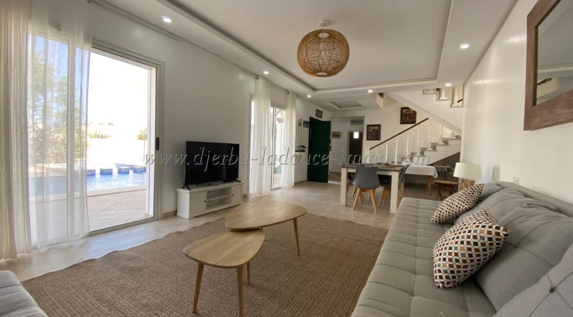 WhatsApp Image 2025-05-23 à 16.15.00_d943ff24