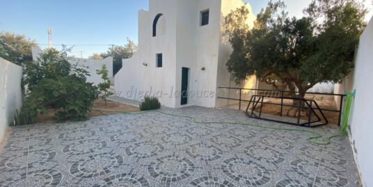 À vendre- une Villa S+3 à el haddada Djerba