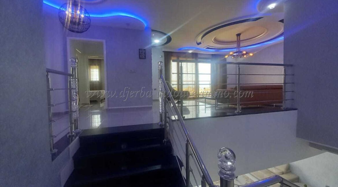 WhatsApp Image 2024-07-01 à 09.44.13_7ab5a650