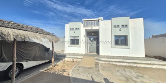 Villa S+2 de plain-pied à vendre – Midoun (zone urbaine)