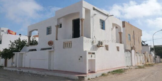 À VENDRE : 4 APPARTEMENTS À MIDOUN, CITÉ ERRIADH AOULED AMOR