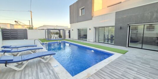 Location de Vacances – Belle Maison S+3 avec Piscine à Route du Phare