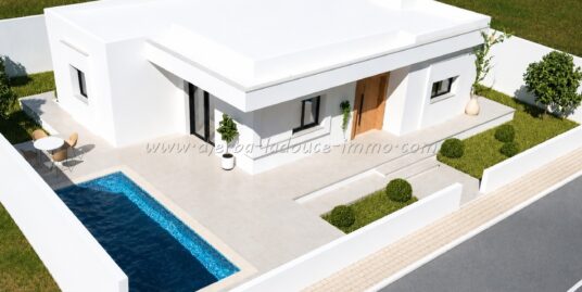 Villa S+3 à vendre – Route d’Erriadh, Houmt Souk