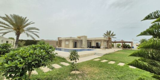 Magnifique villa S+3 plain-pied avec piscine – Location de vacances