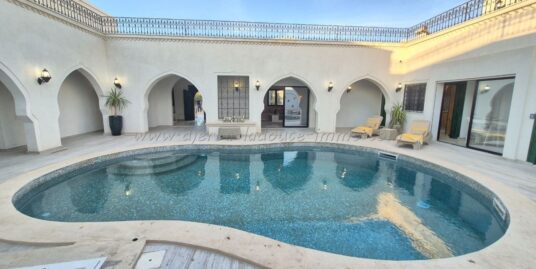 Location de Vacances – Superbe Houch Djerbien S+6 avec Piscine à El May, Djerba